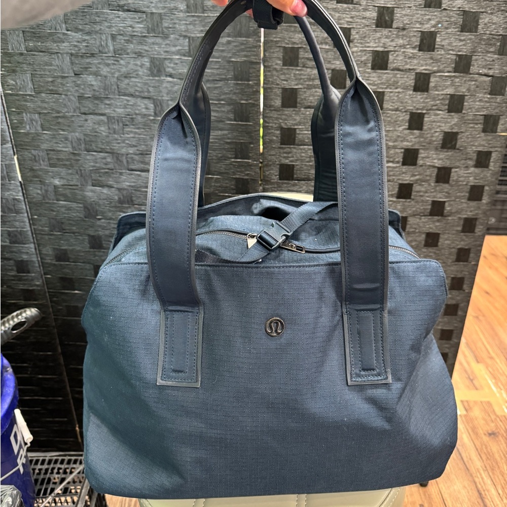 lululemon athletica travel/workout Navy Blue Bag